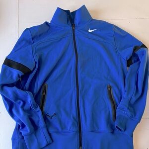 Nike men’s zip up jacket.